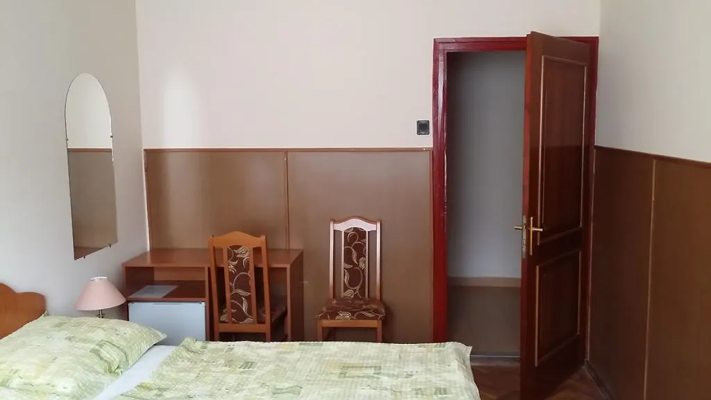 ** Maison d'hôtes Stop Panzio Debrecen Hongrie